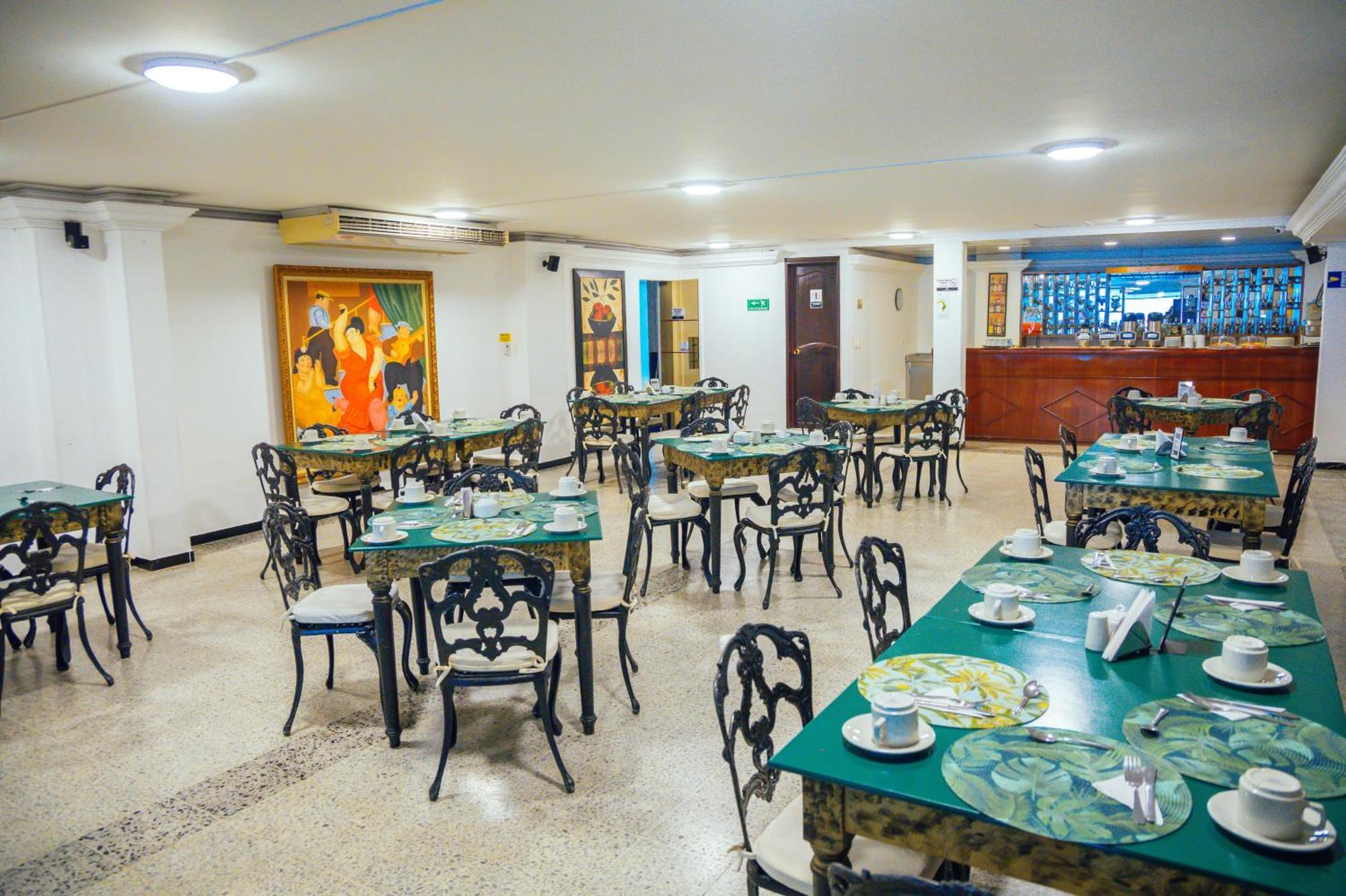 Tama Hotel Granada Real Cali Exteriör bild
