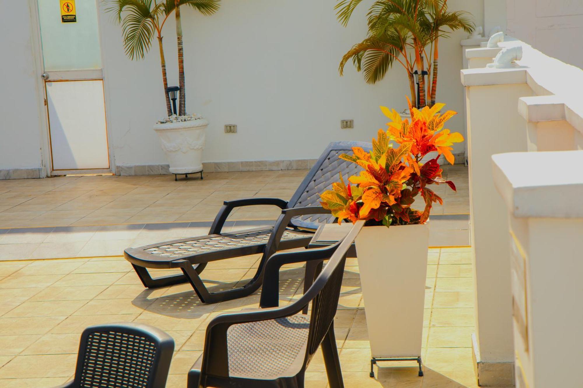 Tama Hotel Granada Real Cali Exteriör bild