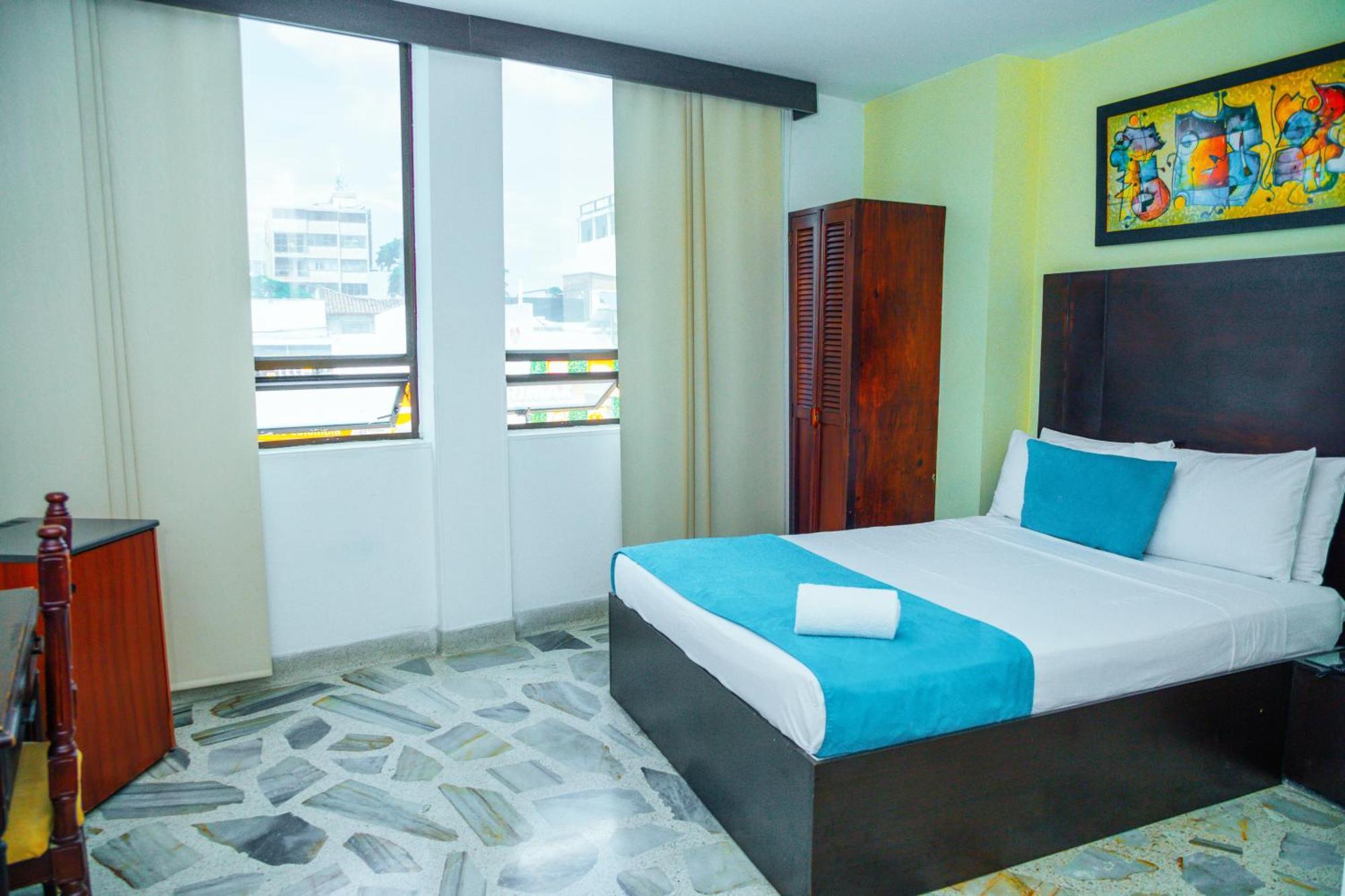 Tama Hotel Granada Real Cali Exteriör bild