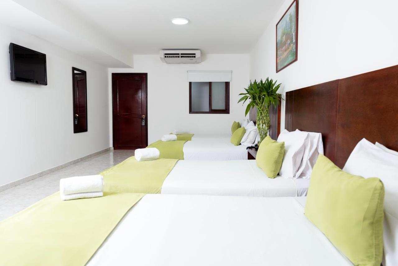 Tama Hotel Granada Real Cali Exteriör bild